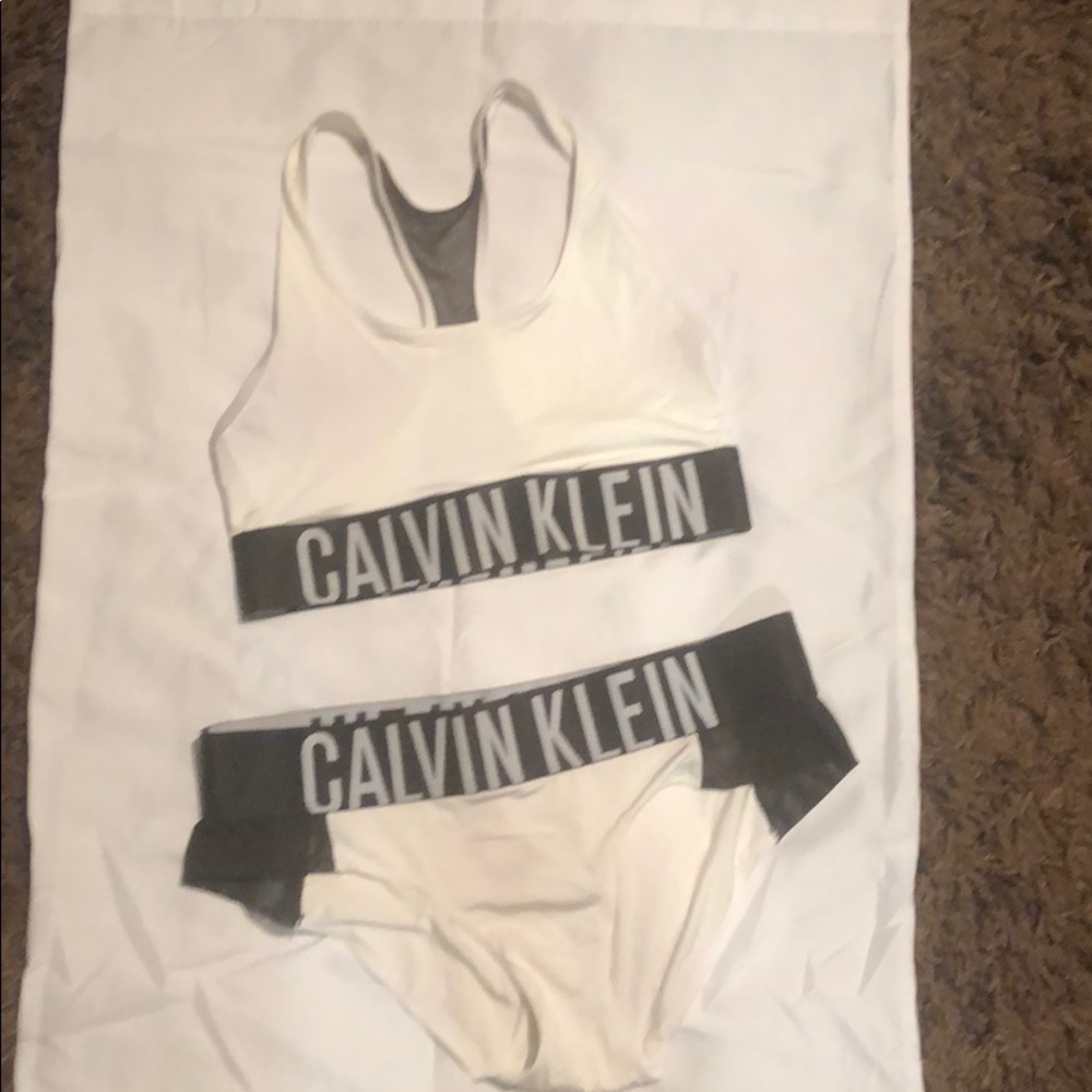 White and black Calvin Klein sports bra set